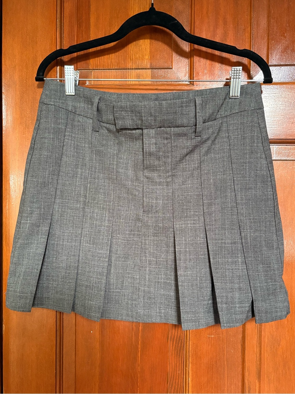 Pleated front skirt